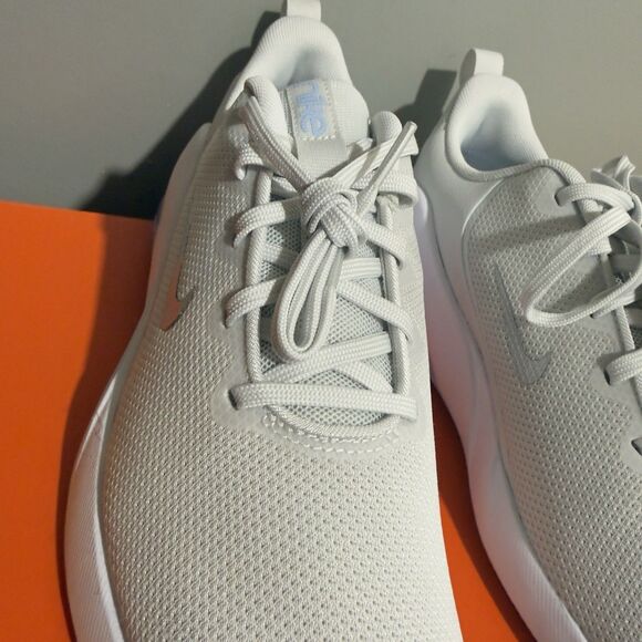 New Nike Zoom Bella Women 7.5 - Picture 16 of 16